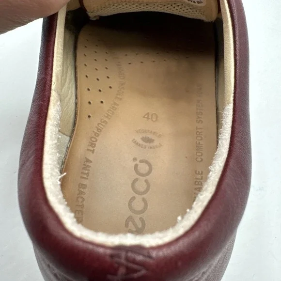 Ecco Shoes Womens 40 Sneakers Maroon Lace Up Casual Round Toe Low Top Comfort - Picture 8 of 13
